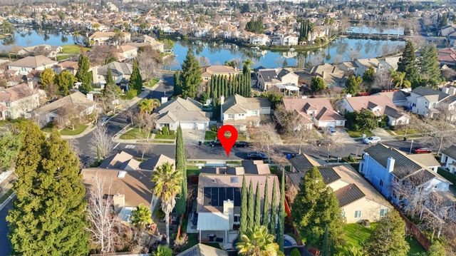 3404 Grimshaw Way, Elk Grove, CA 95758