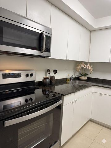 1881 Middle River Dr 704, Fort Lauderdale, FL 33305