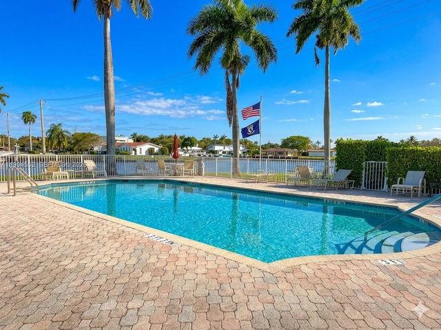 1881 Middle River Dr 704, Fort Lauderdale, FL 33305