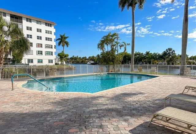 1881 Middle River Dr 704, Fort Lauderdale, FL 33305