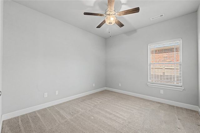 615 N Phoenix Road, Fayetteville, AR 72704