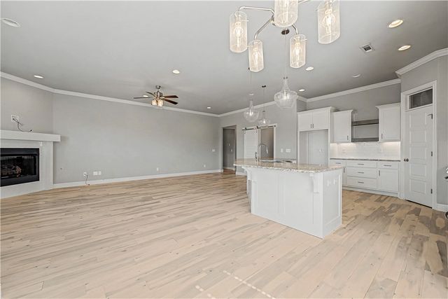 615 N Phoenix Road, Fayetteville, AR 72704