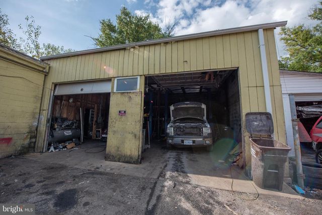 2838 BLADENSBURG RD NE, Washington, DC 20018