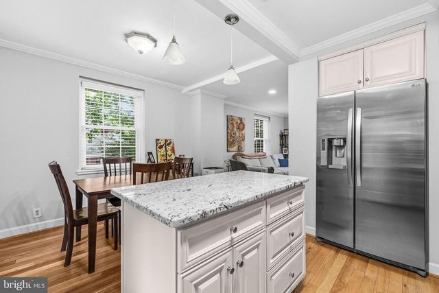 2909 S DINWIDDIE ST, Arlington, VA 22206
