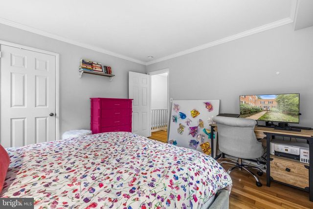 2909 S DINWIDDIE ST, Arlington, VA 22206