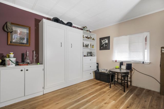 1077 Eagle Nest Road, Redding, CA 96003