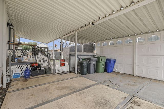 1077 Eagle Nest Road, Redding, CA 96003