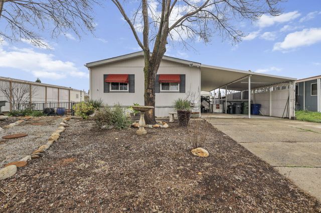 1077 Eagle Nest Road, Redding, CA 96003