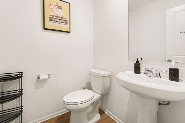 9502 Brookside Point Drive, Baytown, TX 77521