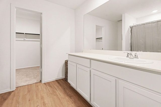 9502 Brookside Point Drive, Baytown, TX 77521