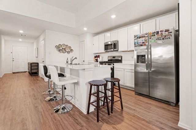 9502 Brookside Point Drive, Baytown, TX 77521