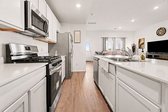 9502 Brookside Point Drive, Baytown, TX 77521