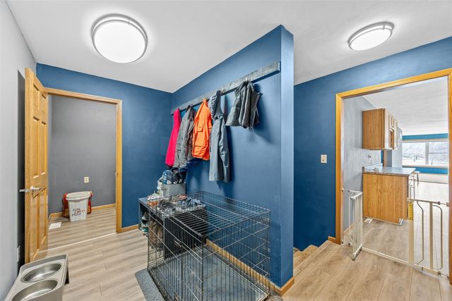 205 N 9th Avenue, Vinton, IA 52349