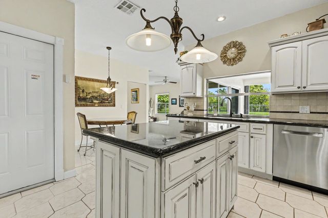 770 Ranch Road, Weston, FL 33326