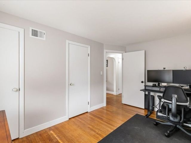 220 Burlington Ave, Wilmington, MA 01887