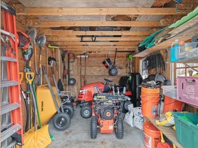 220 Burlington Ave, Wilmington, MA 01887