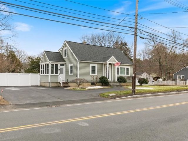 220 Burlington Ave, Wilmington, MA 01887