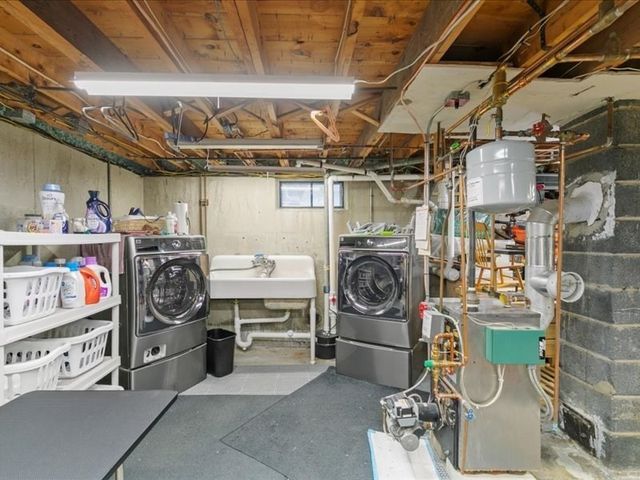 220 Burlington Ave, Wilmington, MA 01887