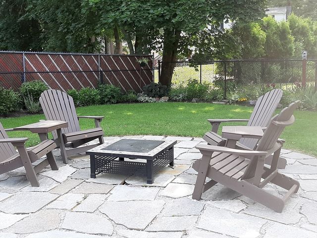 220 Burlington Ave, Wilmington, MA 01887