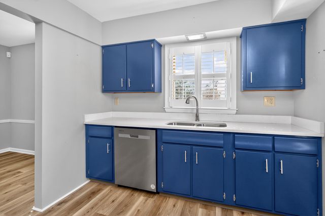 976 Fredericksburg Road, Lexington, KY 40504