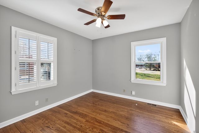 976 Fredericksburg Road, Lexington, KY 40504