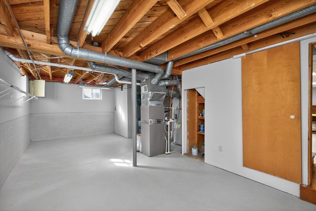 976 Fredericksburg Road, Lexington, KY 40504