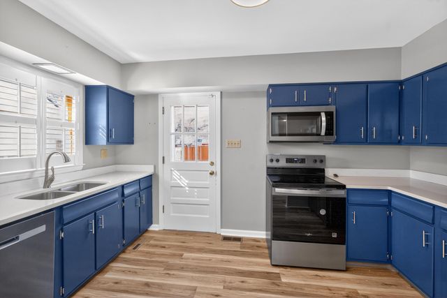 976 Fredericksburg Road, Lexington, KY 40504