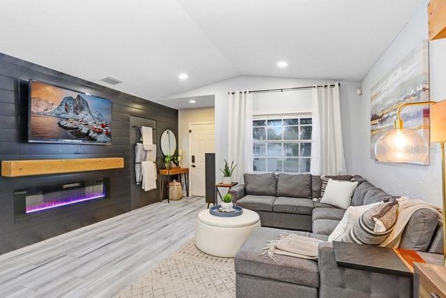 3122 W GRACE STREET, Tampa, FL 33607