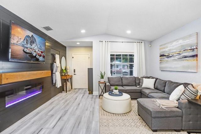 3122 W GRACE STREET, Tampa, FL 33607