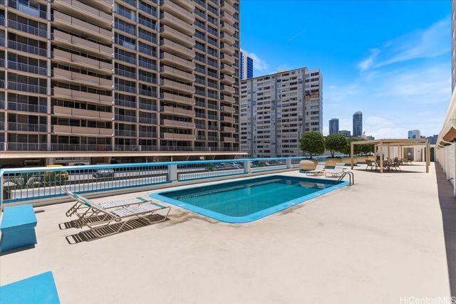 1650 Kanunu Street 714, Honolulu, HI 96814