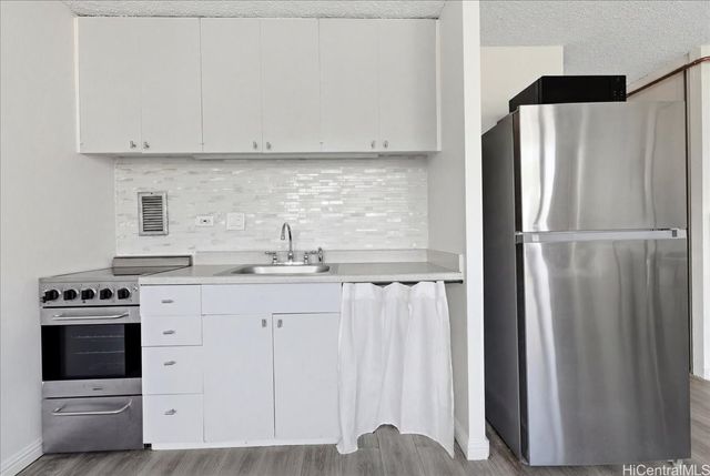 1650 Kanunu Street 714, Honolulu, HI 96814