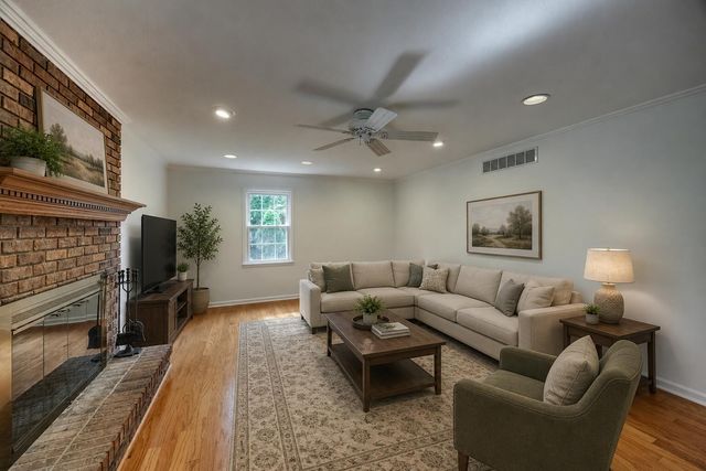 1394 Lannock Drive, Danville, KY 40422