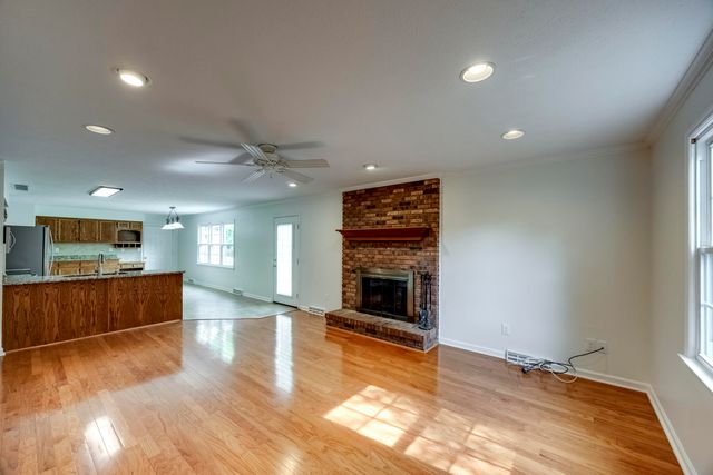 1394 Lannock Drive, Danville, KY 40422