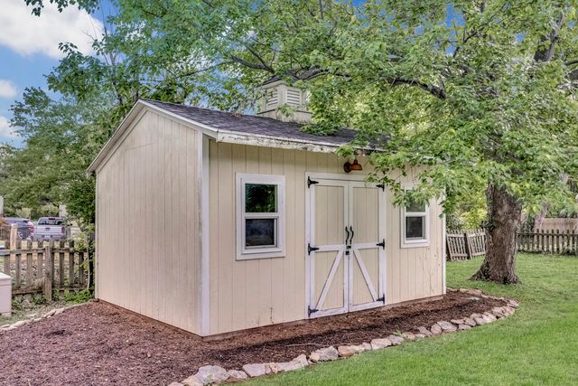 1394 Lannock Drive, Danville, KY 40422