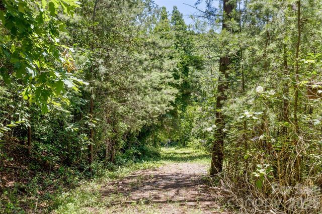 15 Village Green Drive, Alexander, NC 28701