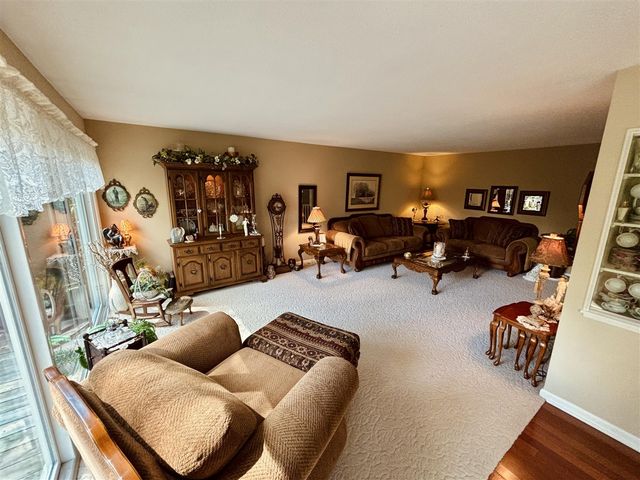 392 Eastmoor Avenue, Grand Rapids, MI 49546