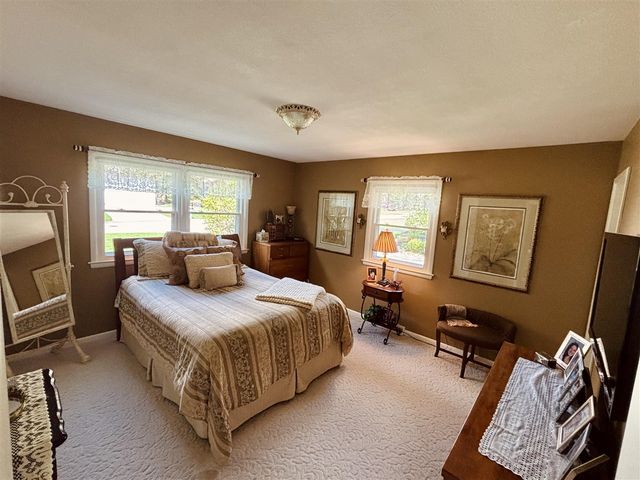 392 Eastmoor Avenue, Grand Rapids, MI 49546