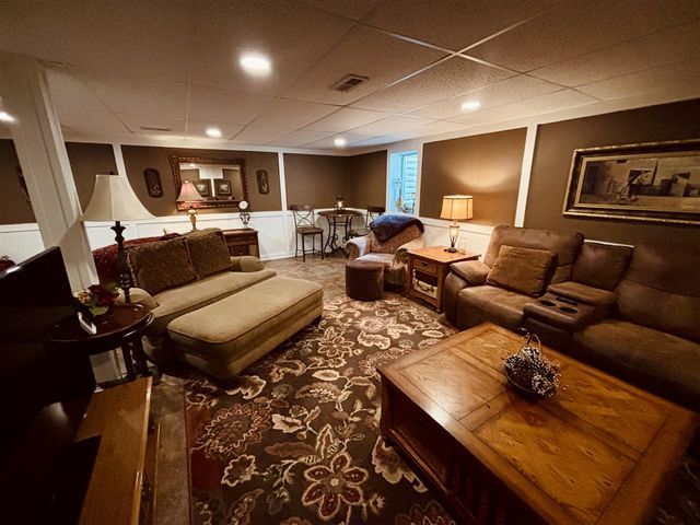 392 Eastmoor Avenue, Grand Rapids, MI 49546