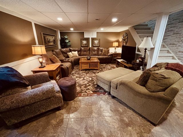 392 Eastmoor Avenue, Grand Rapids, MI 49546
