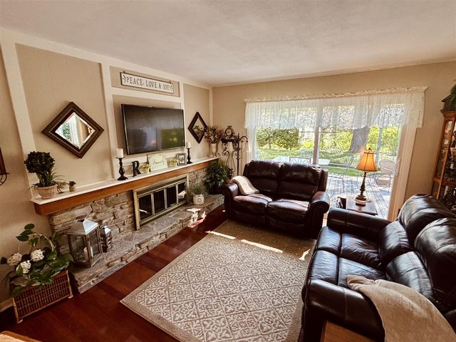 392 Eastmoor Avenue, Grand Rapids, MI 49546