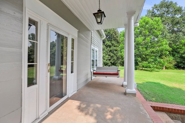 7525 Luthersville Road, Gay, GA 30218