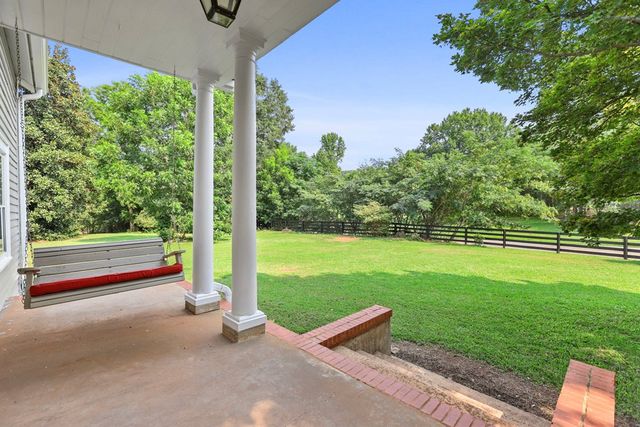 7525 Luthersville Road, Gay, GA 30218