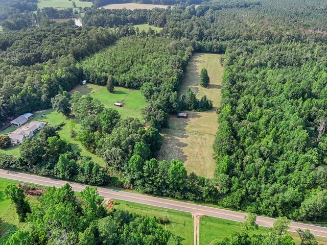 7525 Luthersville Road, Gay, GA 30218
