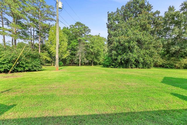 7525 Luthersville Road, Gay, GA 30218