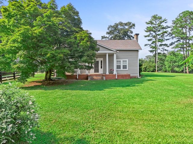 7525 Luthersville Road, Gay, GA 30218