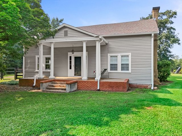 7525 Luthersville Road, Gay, GA 30218