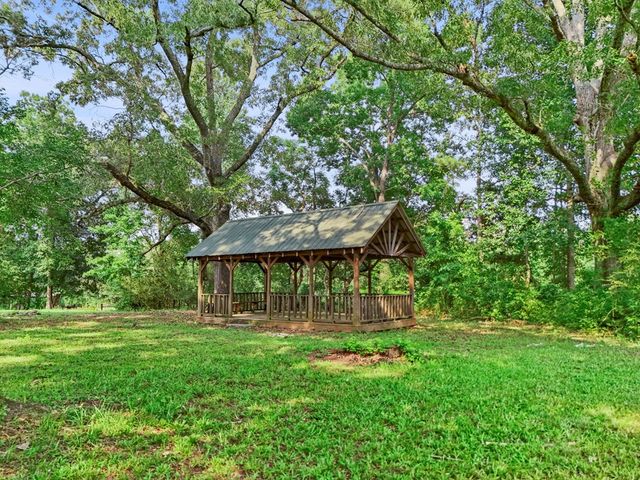 7525 Luthersville Road, Gay, GA 30218