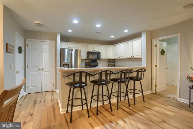 2398 MILL RD, Mechanicsburg, PA 17055