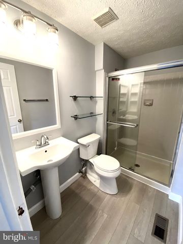 12421 WALNUT COVE CIR, Germantown, MD 20874