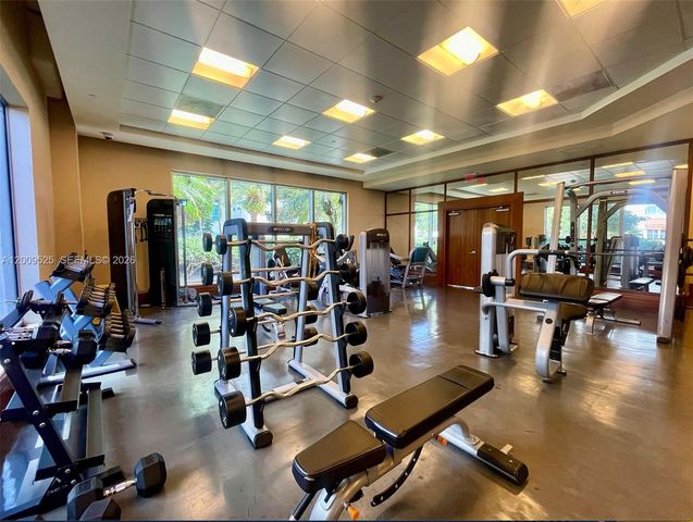 1060 Brickell Ave 3209, Miami, FL 33131